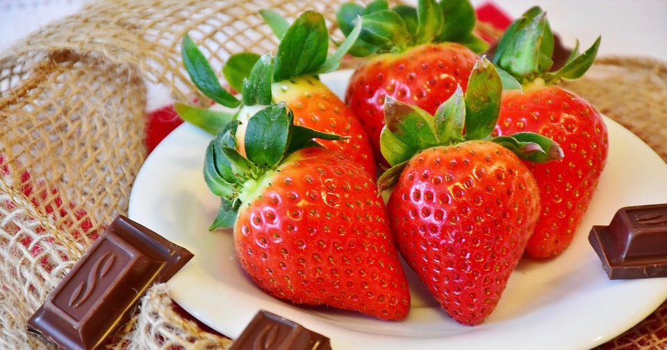 strawberry chocolate dessert healthy